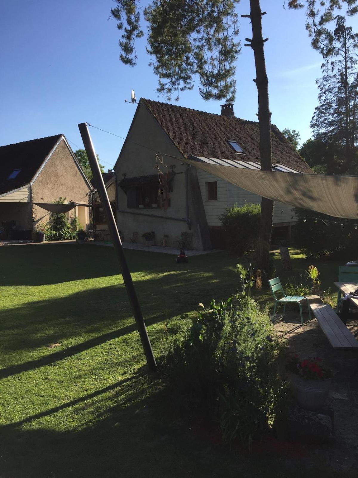 Le Refuge De Valprofonde Villa Villeneuve-sur-Yonne Exteriör bild