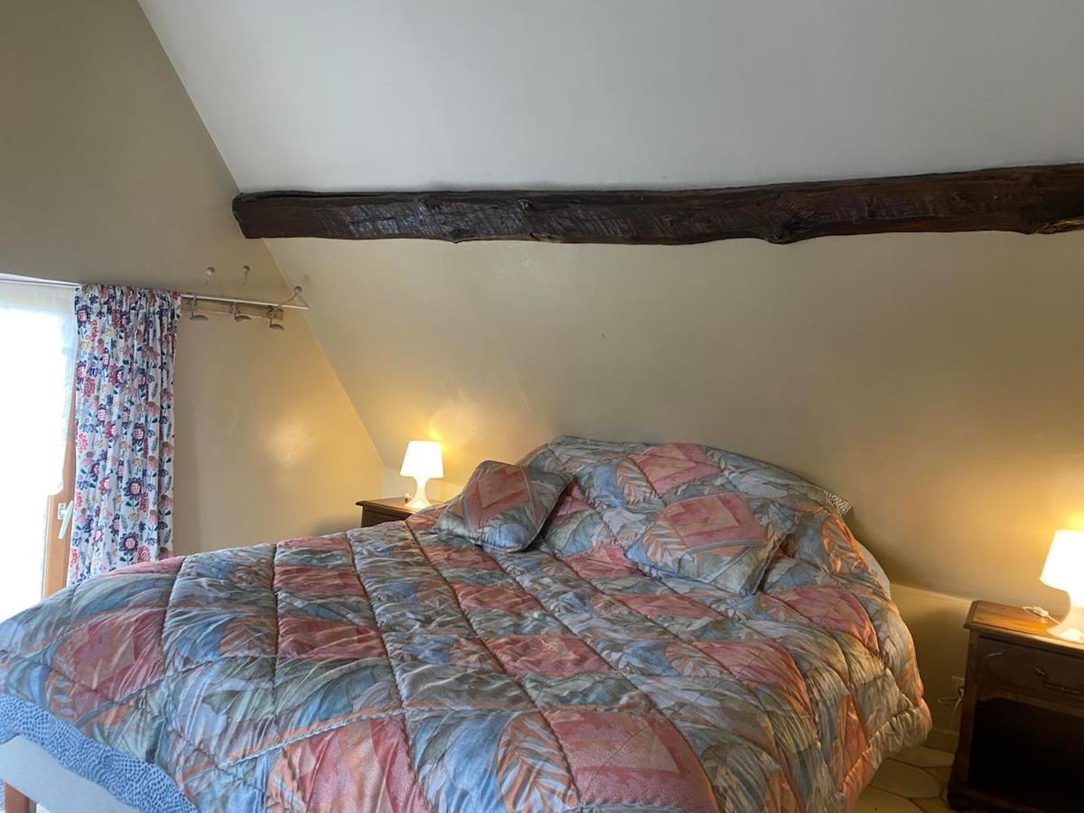 Le Refuge De Valprofonde Villa Villeneuve-sur-Yonne Exteriör bild