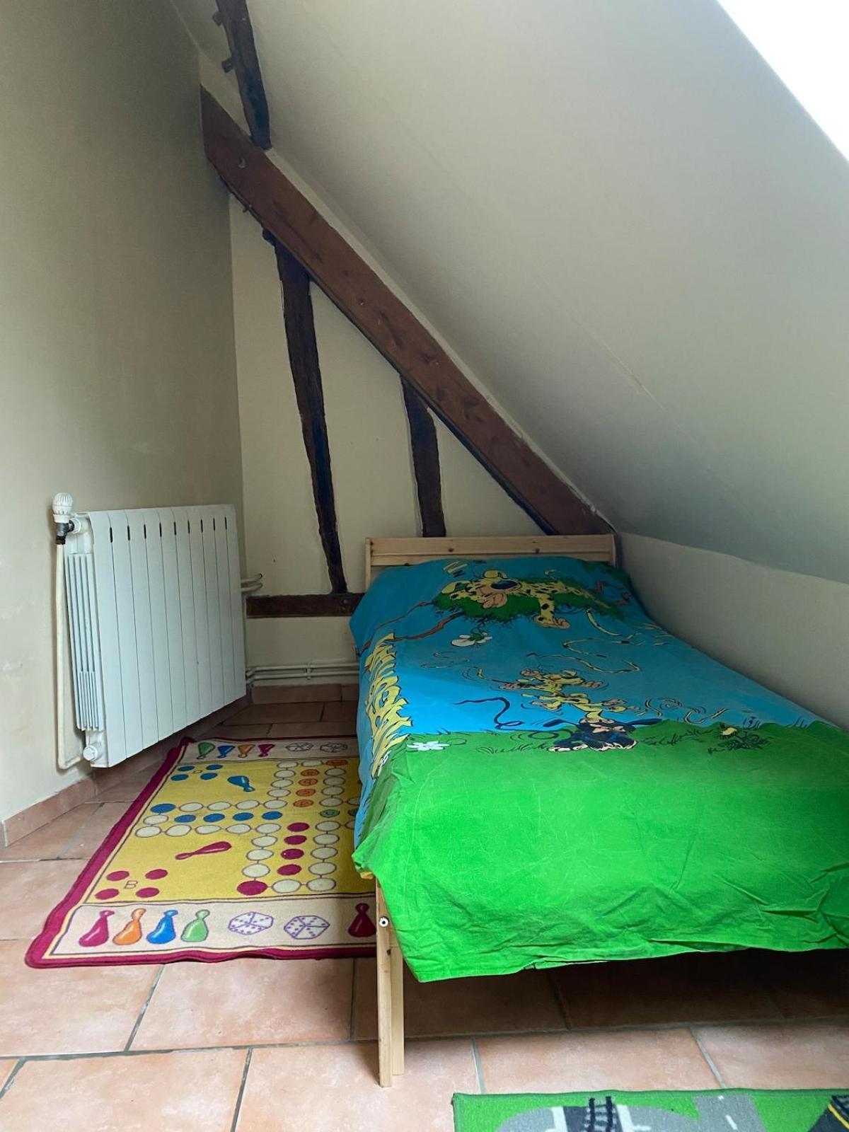 Le Refuge De Valprofonde Villa Villeneuve-sur-Yonne Exteriör bild