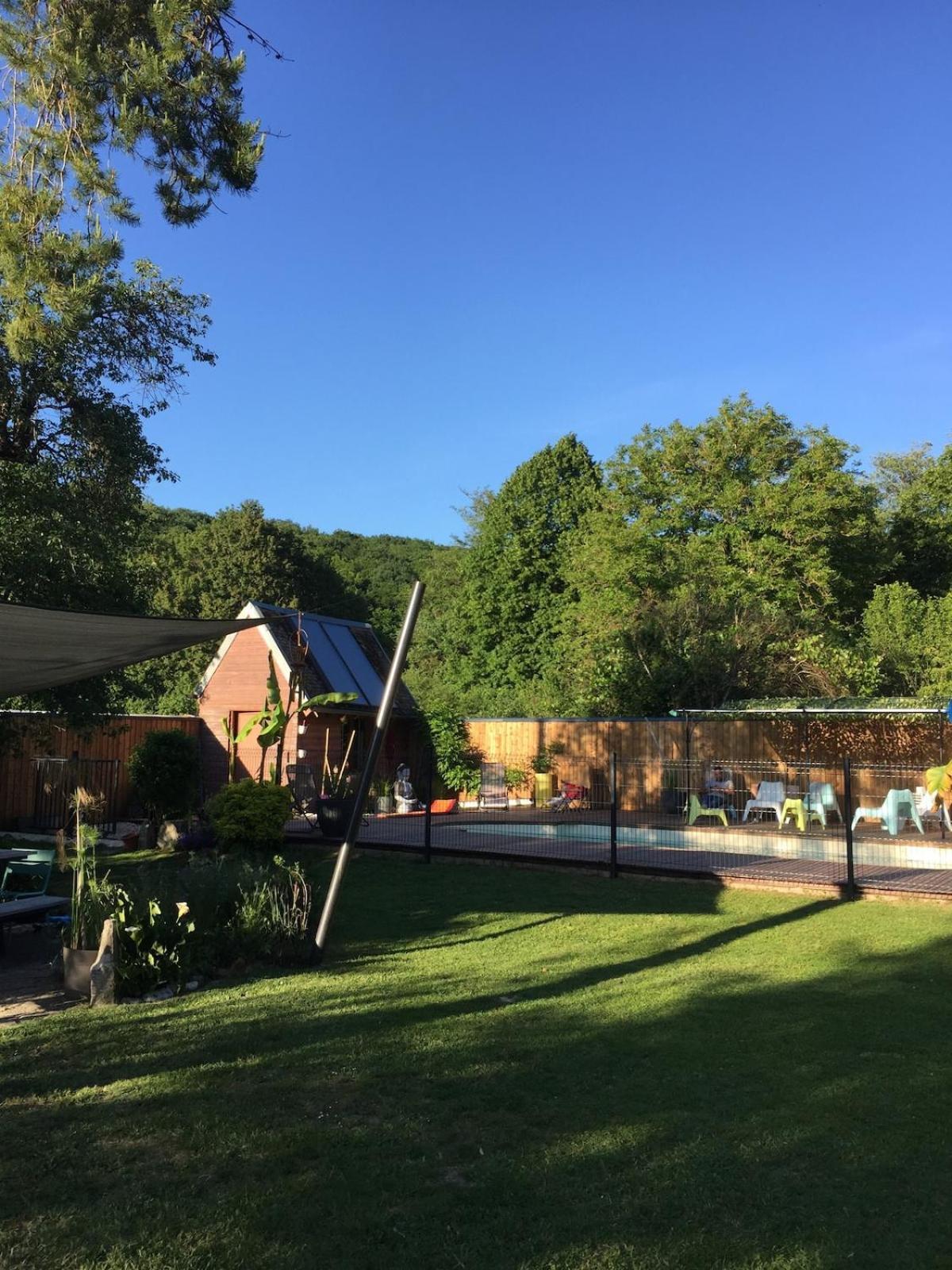 Le Refuge De Valprofonde Villa Villeneuve-sur-Yonne Exteriör bild